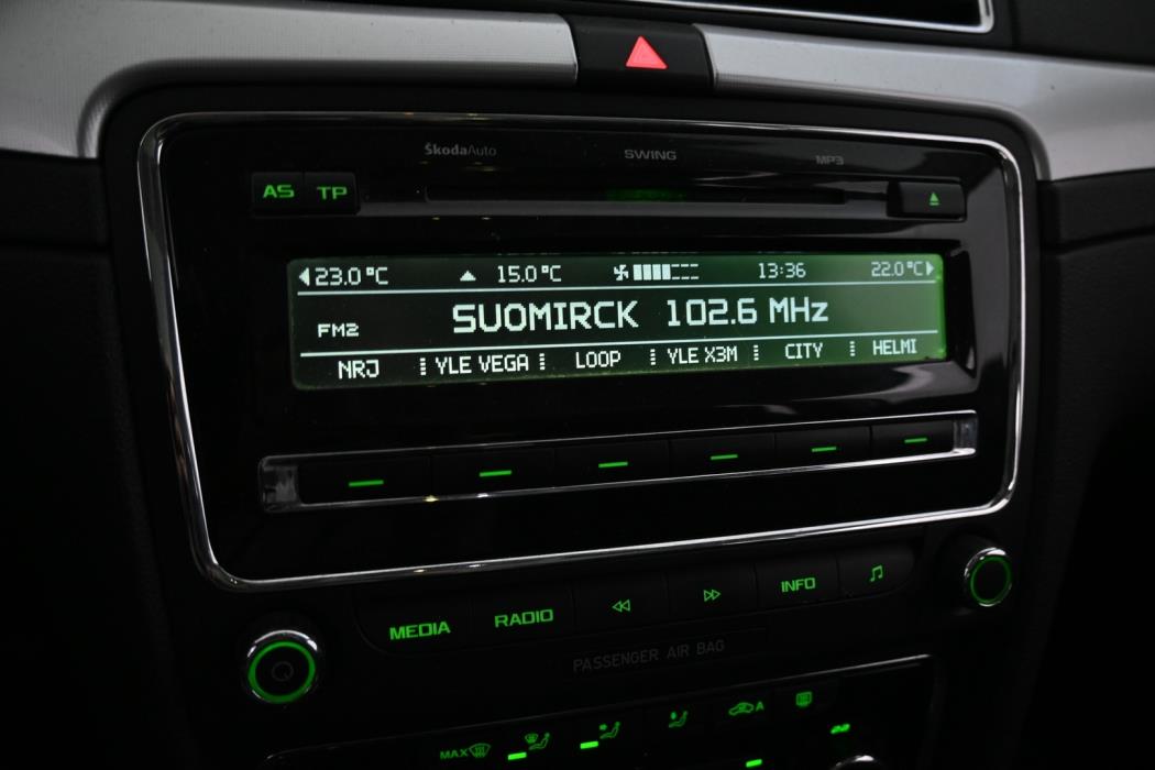 SKODA Superb 2010