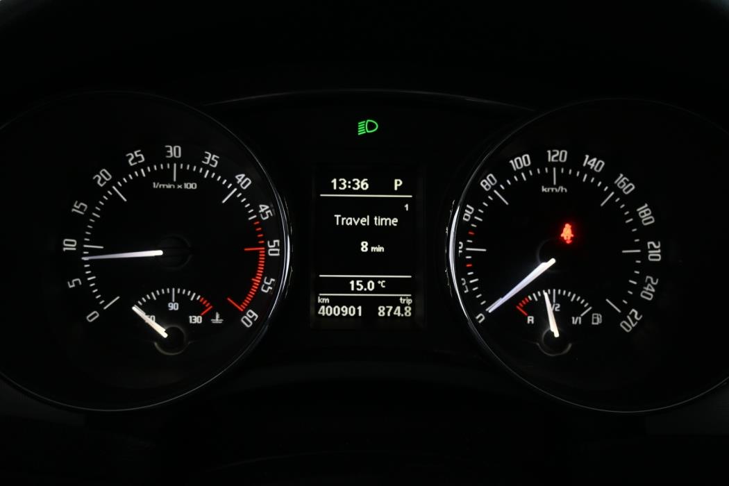 SKODA Superb 2010