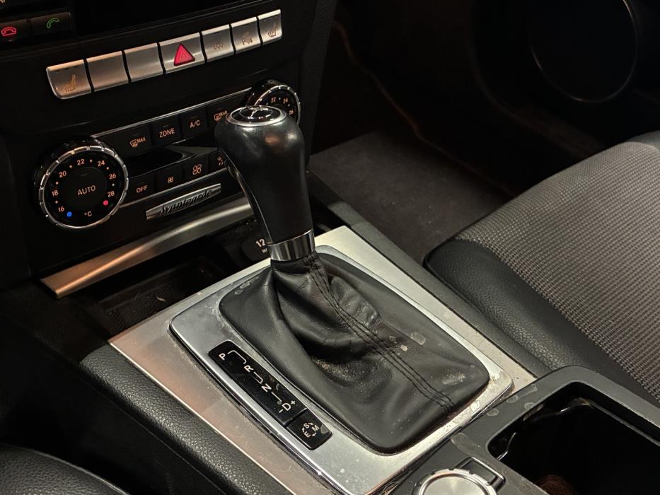MERCEDES-BENZ C 2013