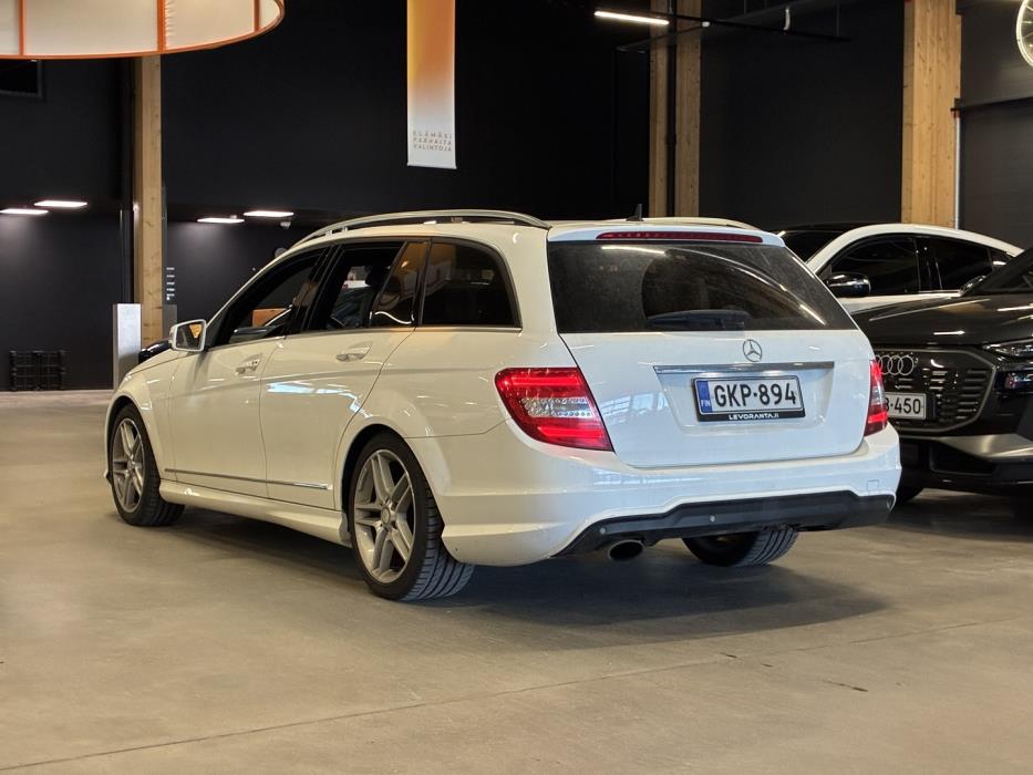 MERCEDES-BENZ C 2013