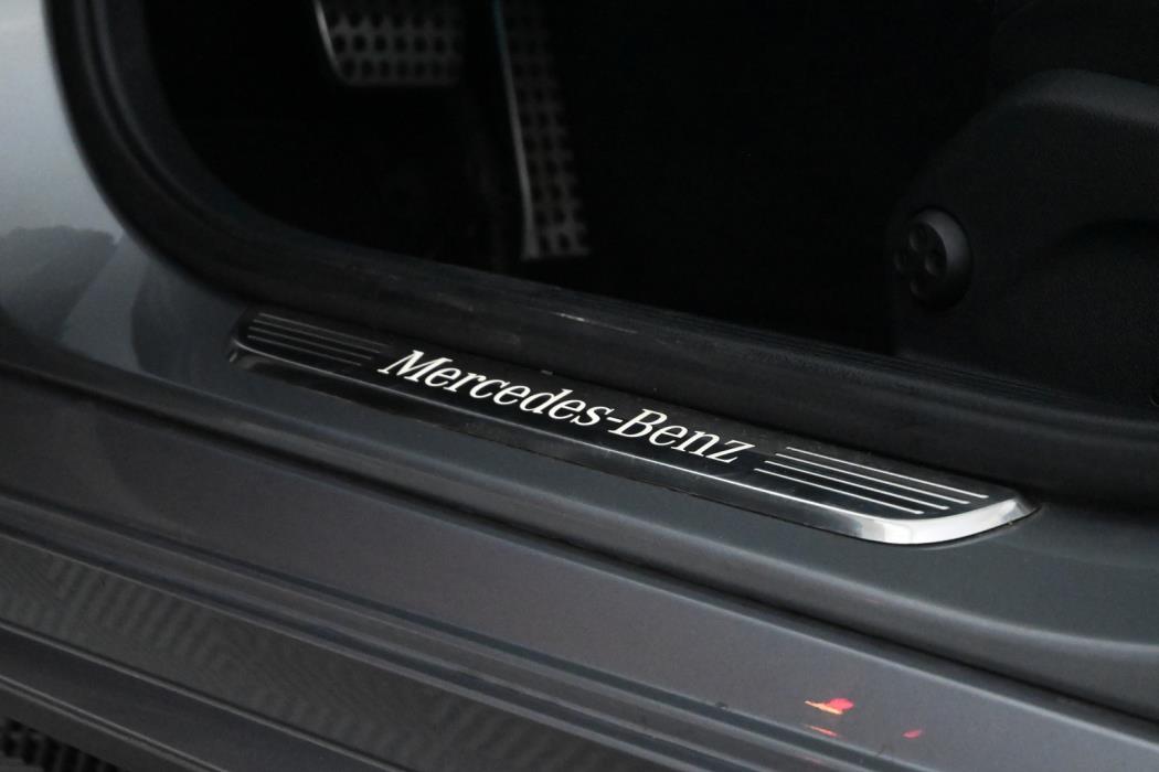 MERCEDES-BENZ C 2015