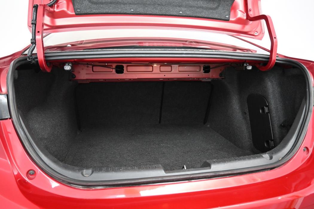 MAZDA 3 2014