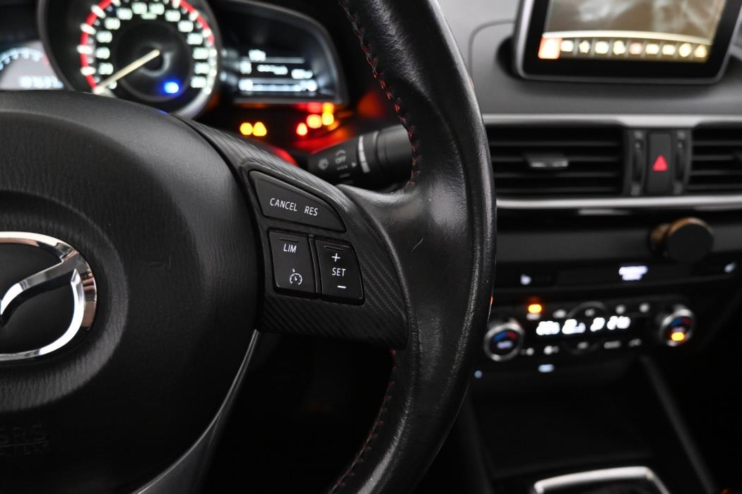 MAZDA 3 2014