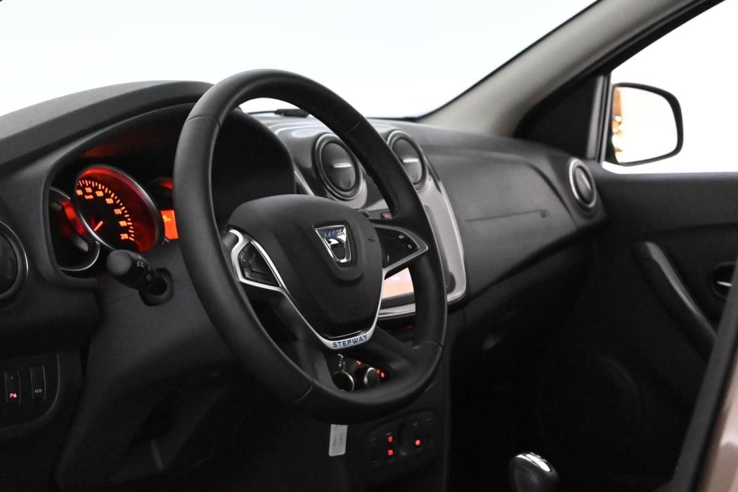 DACIA Sandero 2017
