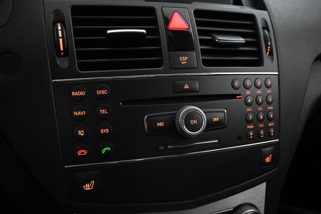 MERCEDES-BENZ C 2008
