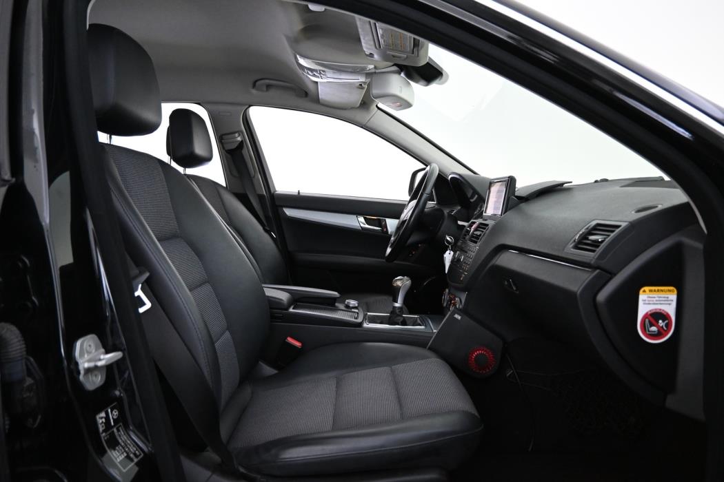 MERCEDES-BENZ C 2008