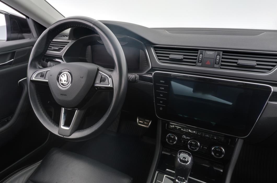 SKODA Superb 2020