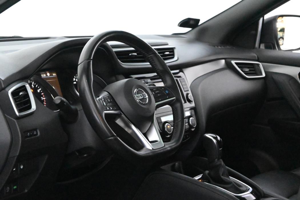 NISSAN Qashqai 2020