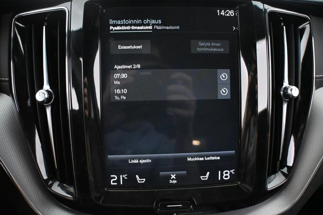 VOLVO XC60 2020