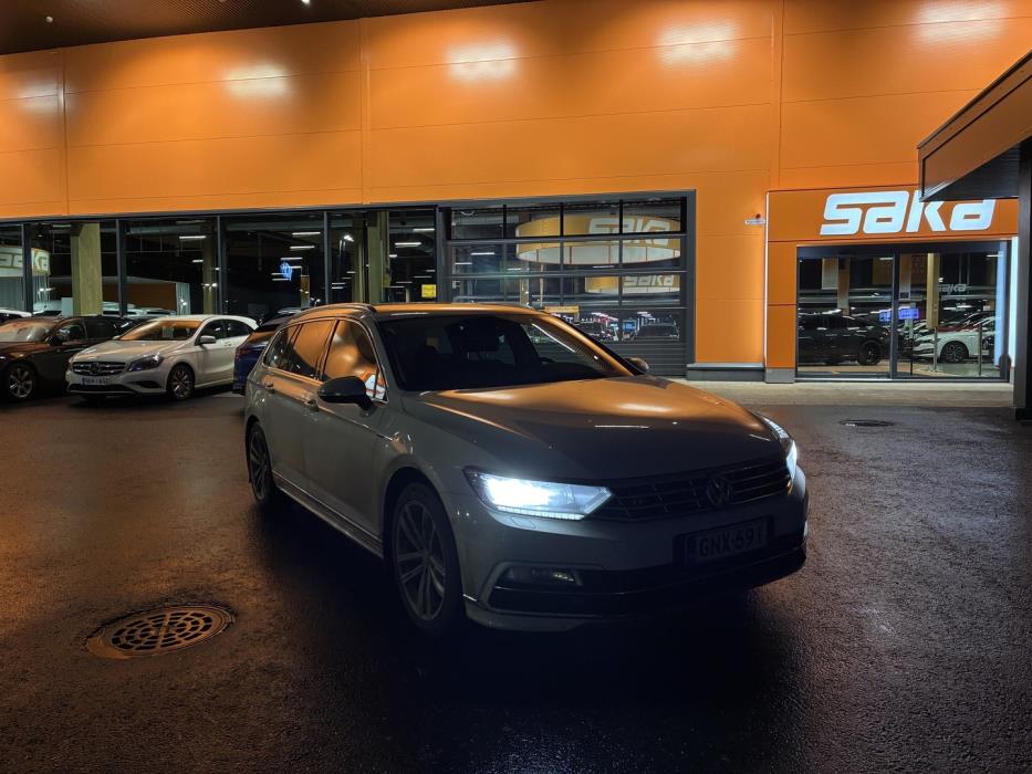 VOLKSWAGEN Passat 2016