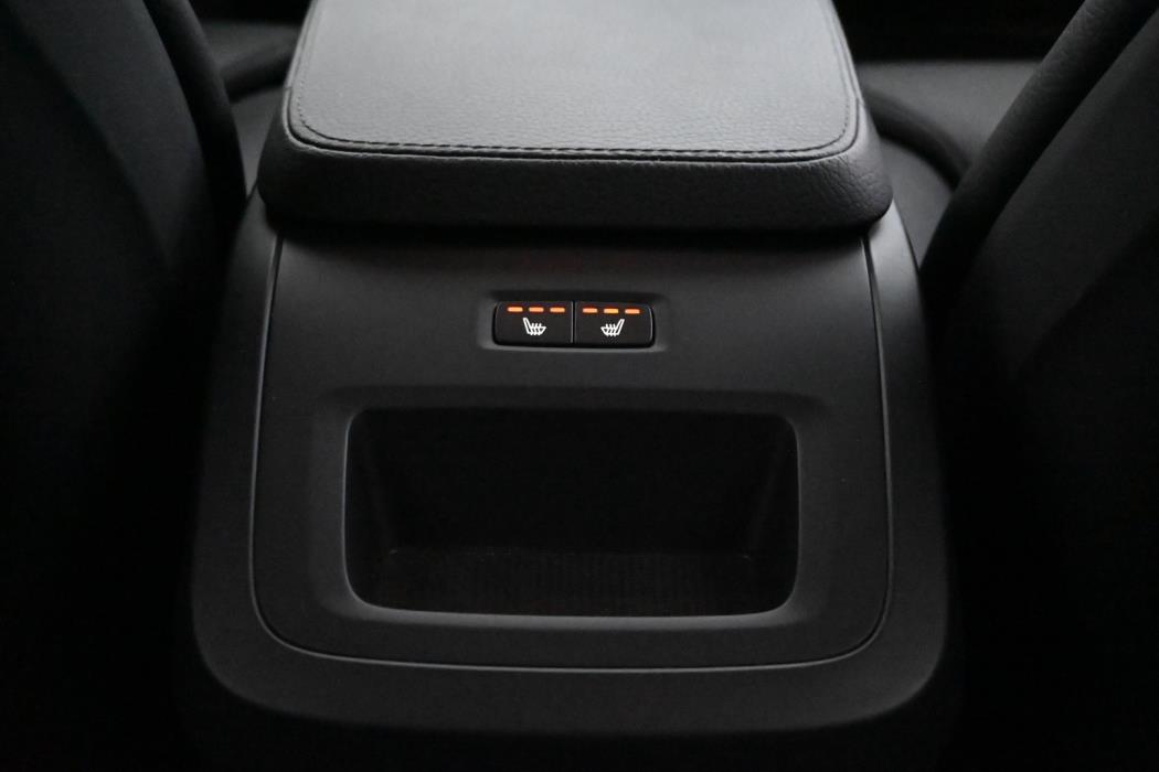 VOLVO V90 2021