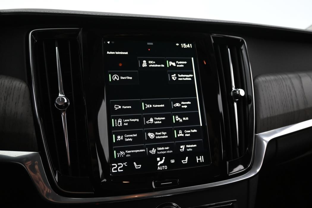 VOLVO V90 2021