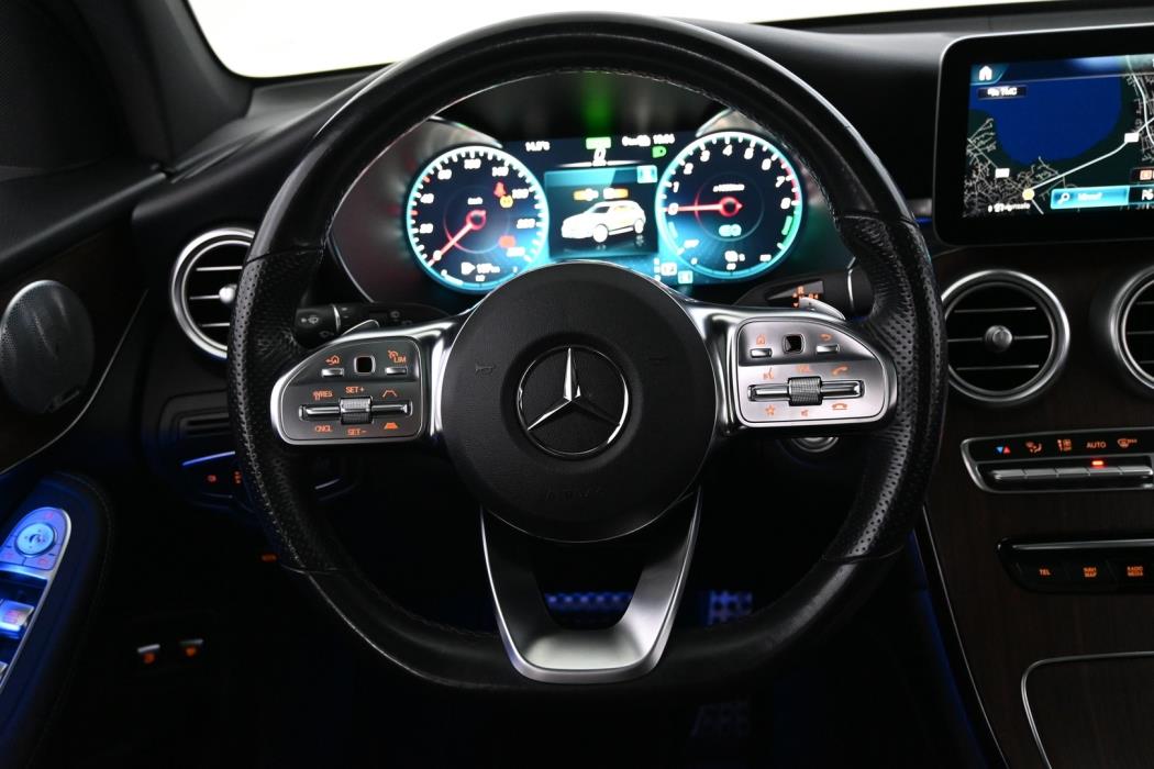 MERCEDES-BENZ GLC 2021
