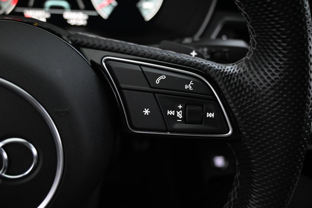 AUDI A5 2022