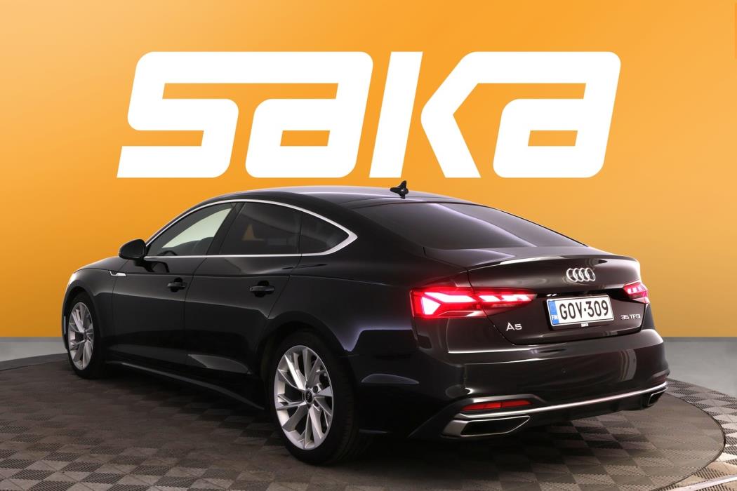 AUDI A5 2022