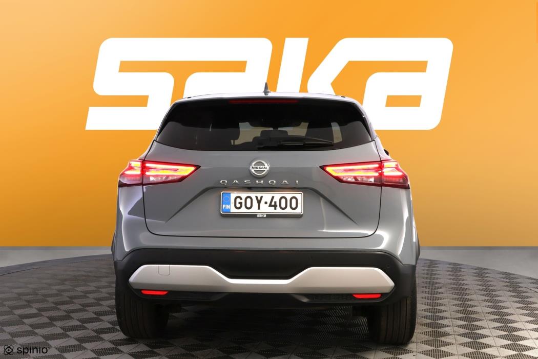 NISSAN Qashqai 2022