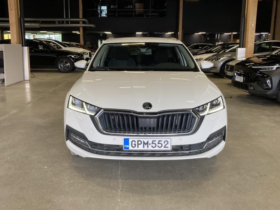 SKODA Octavia 2023