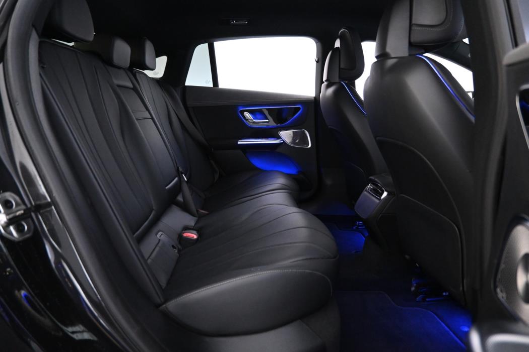 MERCEDES-BENZ EQE 2024