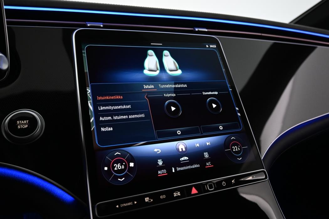 MERCEDES-BENZ EQE 2024