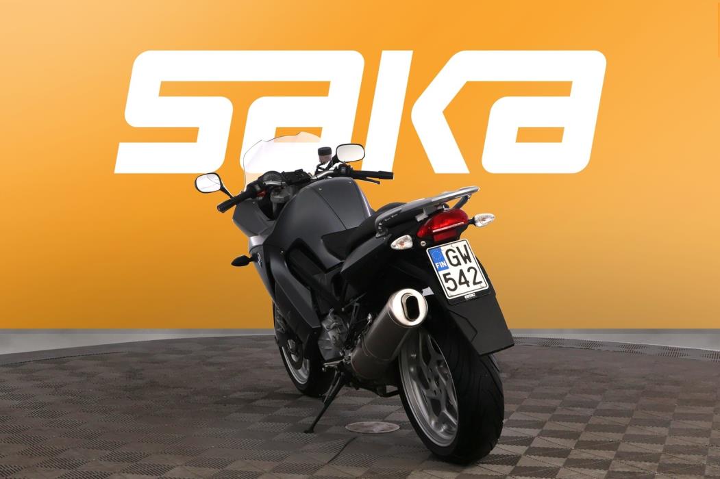 BMW F 800 ST 2009