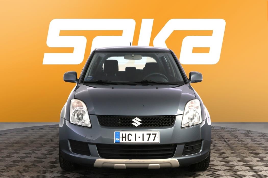 SUZUKI Swift 2011