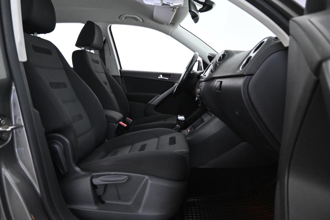 VOLKSWAGEN Tiguan 2009