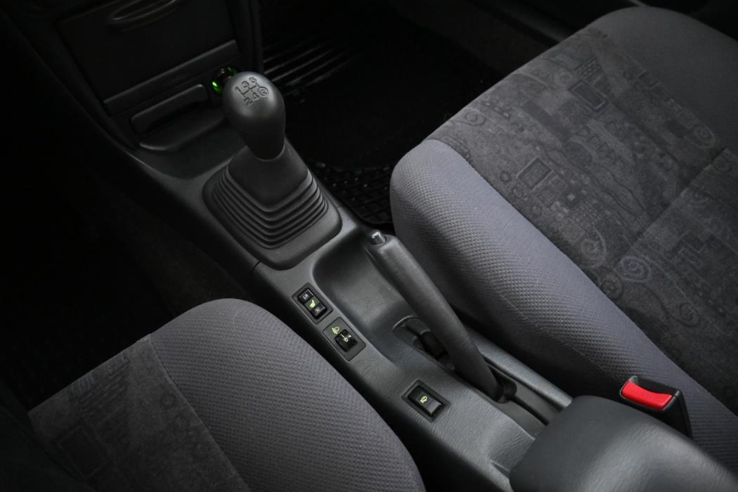 TOYOTA Corolla 1999