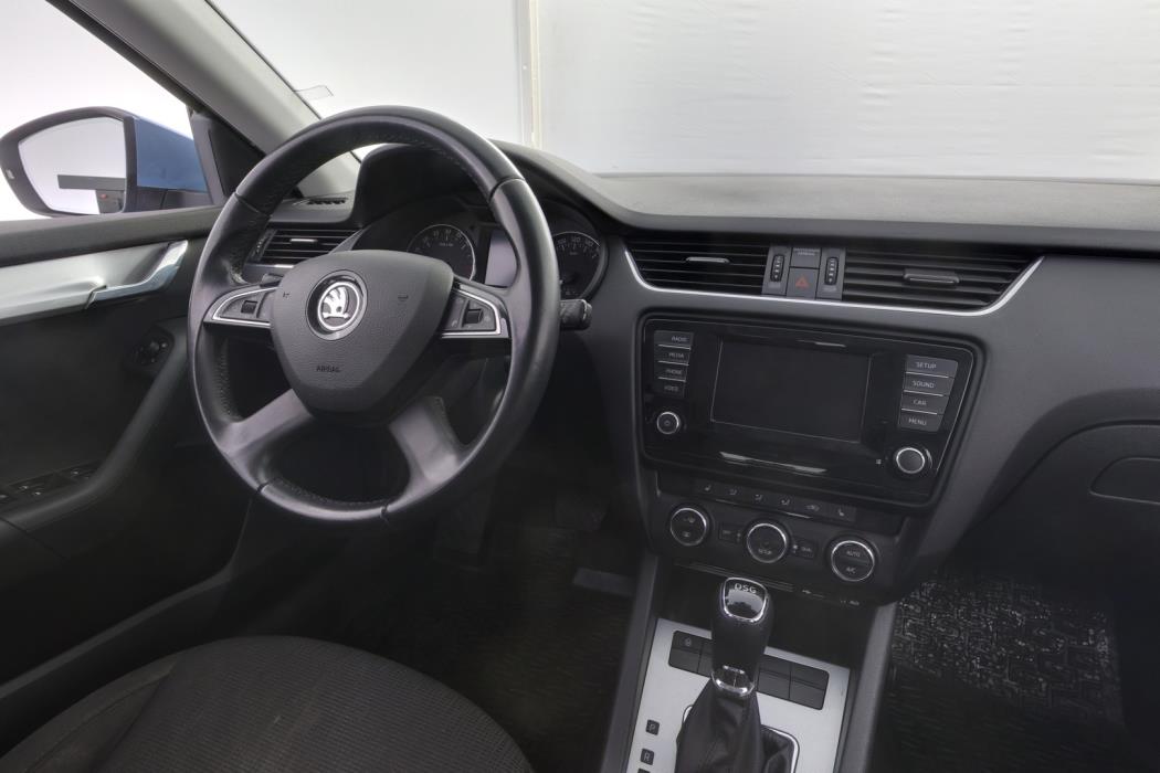 SKODA Octavia 2014