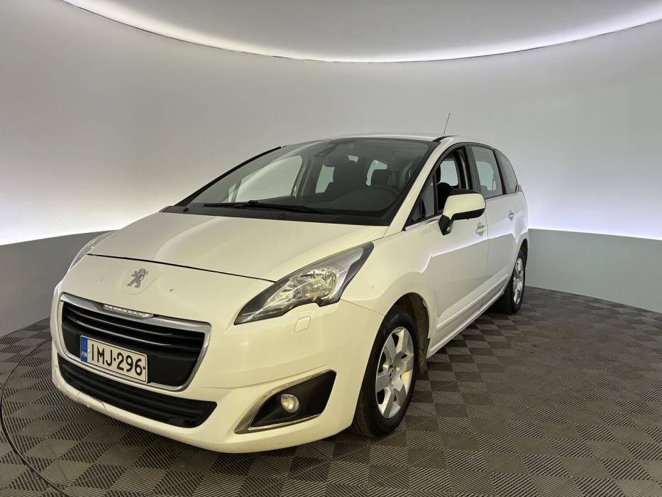 PEUGEOT 5008 2016