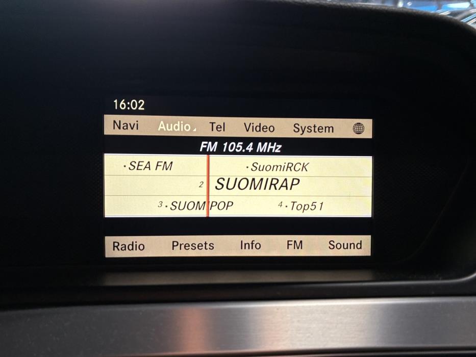 MERCEDES-BENZ C 2011