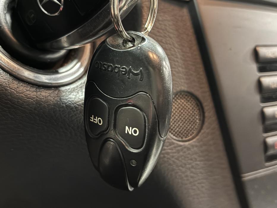 MERCEDES-BENZ C 2011