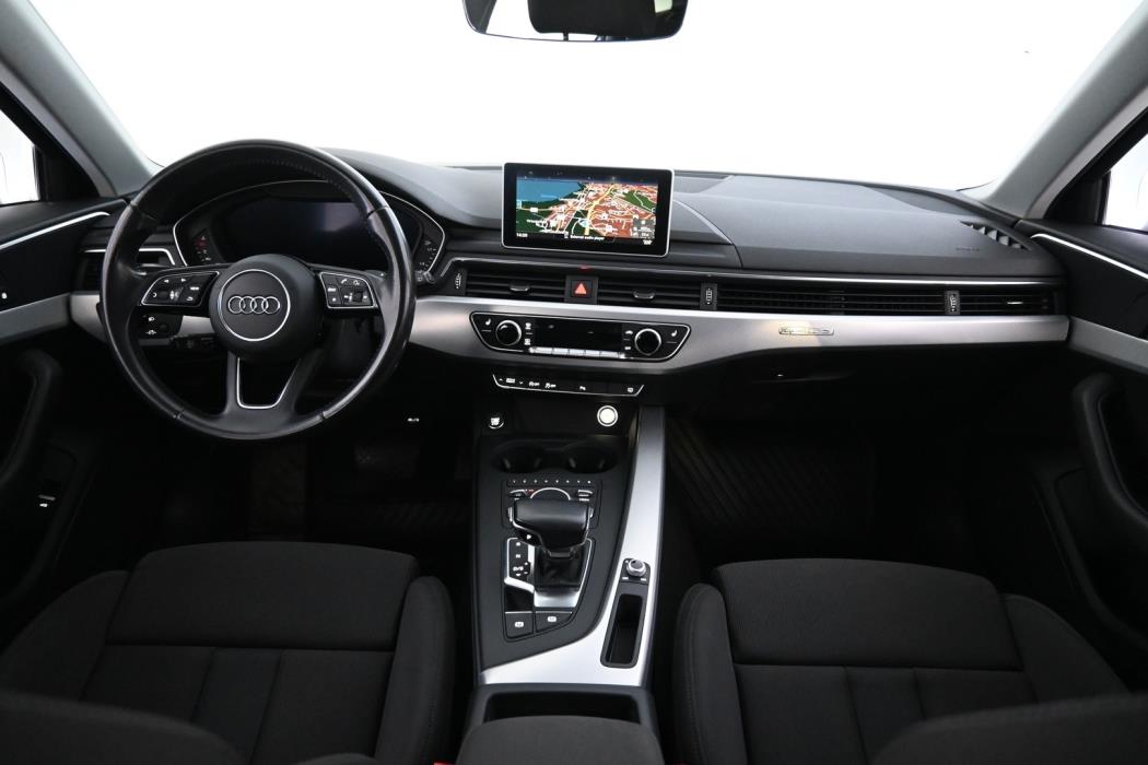 AUDI A4 2016