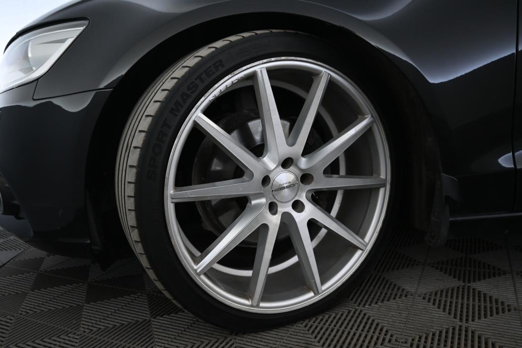 AUDI A6 2012