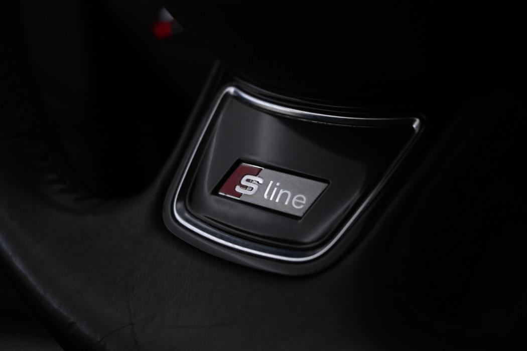 AUDI A6 2012