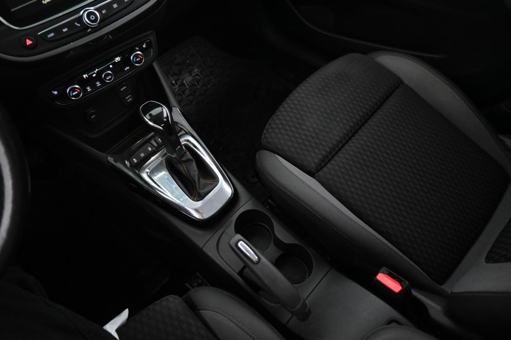 OPEL Crossland X 2017