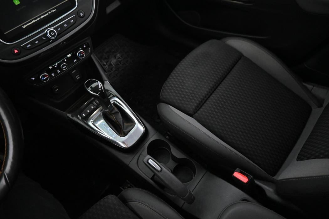 OPEL Crossland X 2017