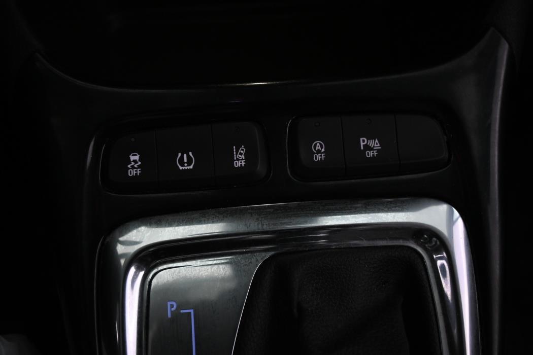 OPEL Crossland X 2017