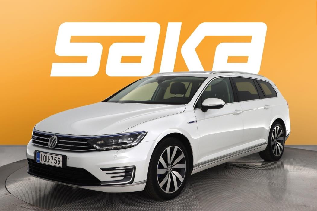 VOLKSWAGEN Passat 2018