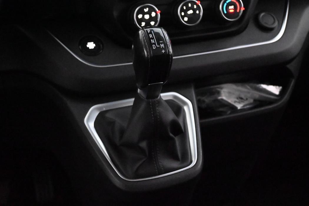 RENAULT Trafic Combi 2022