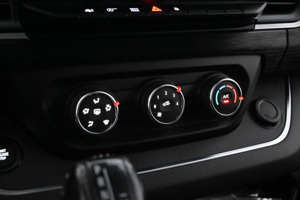 RENAULT Trafic Combi 2022