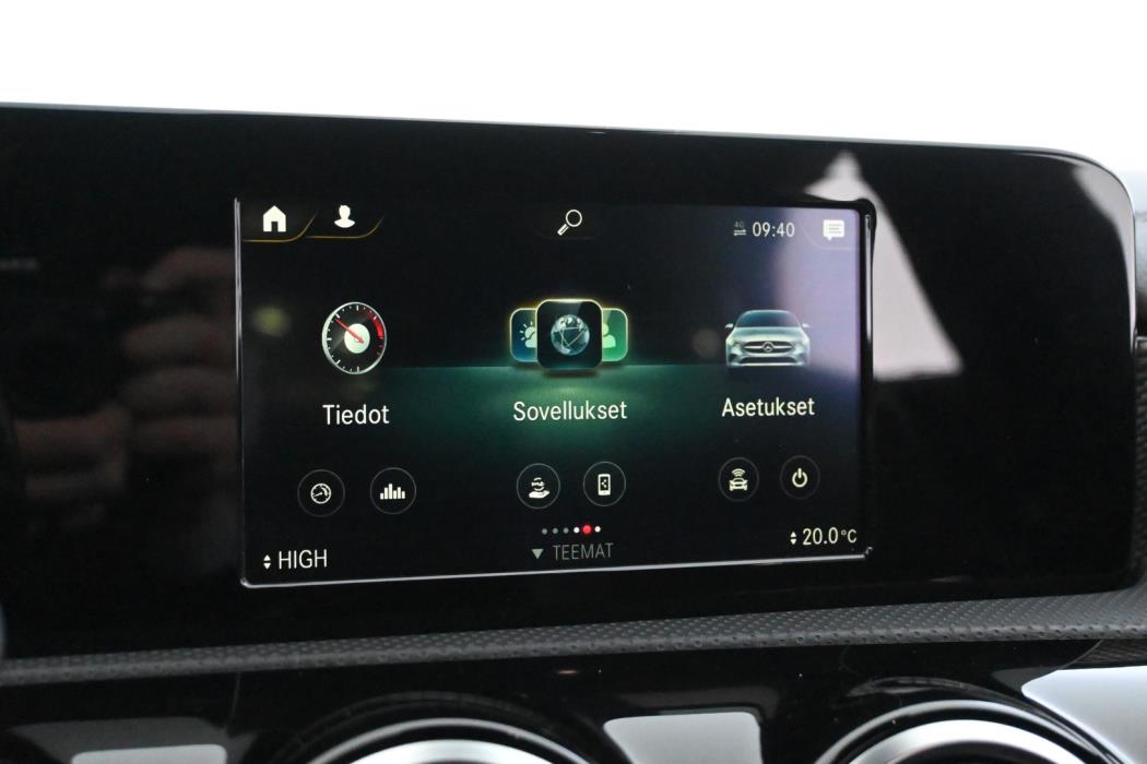 MERCEDES-BENZ CLA 2020