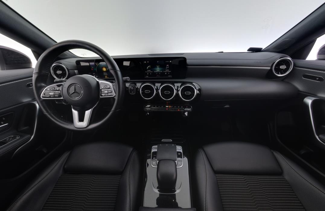 MERCEDES-BENZ CLA 2020