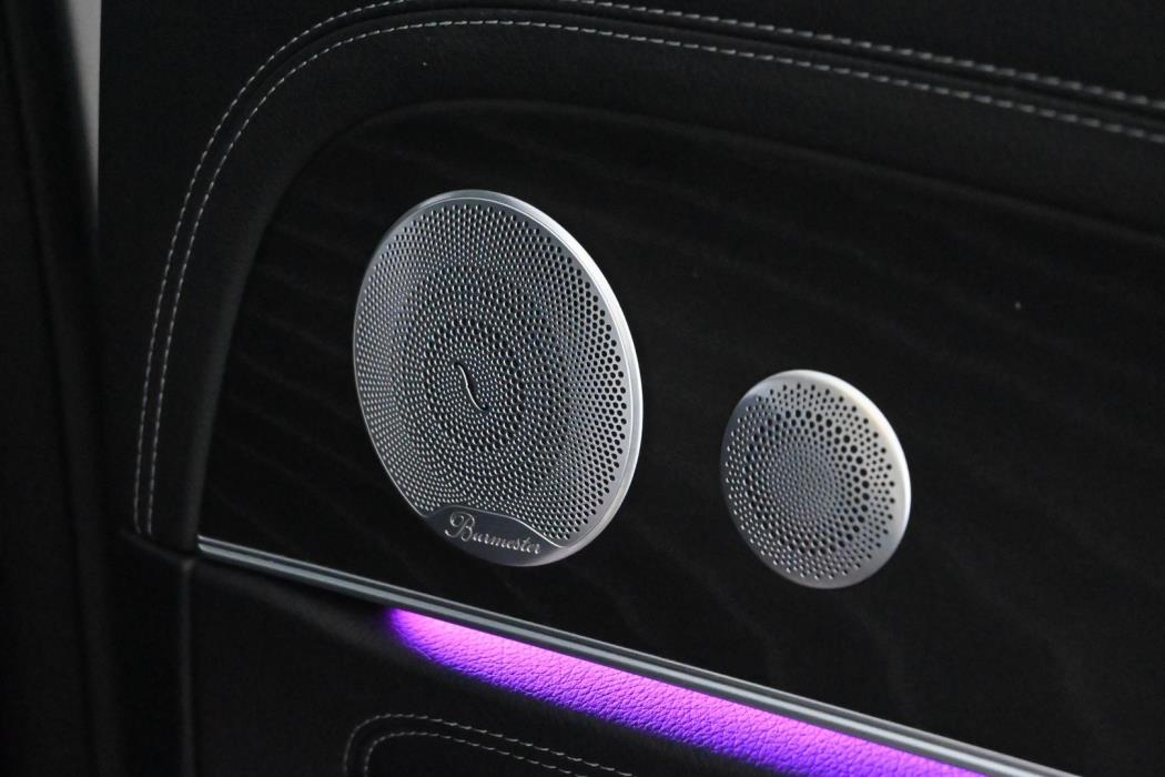 MERCEDES-BENZ E 2019