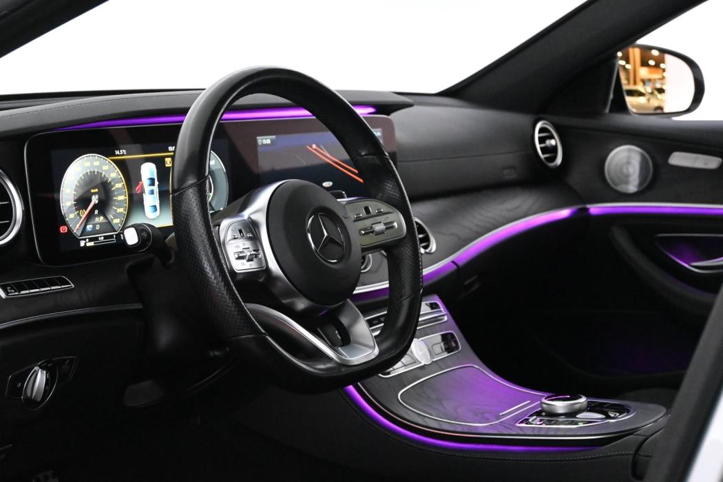 MERCEDES-BENZ E 2019