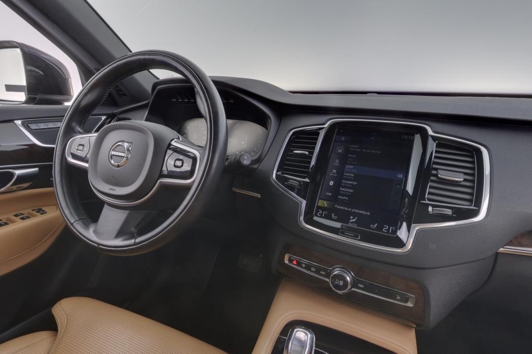 VOLVO XC90 2017