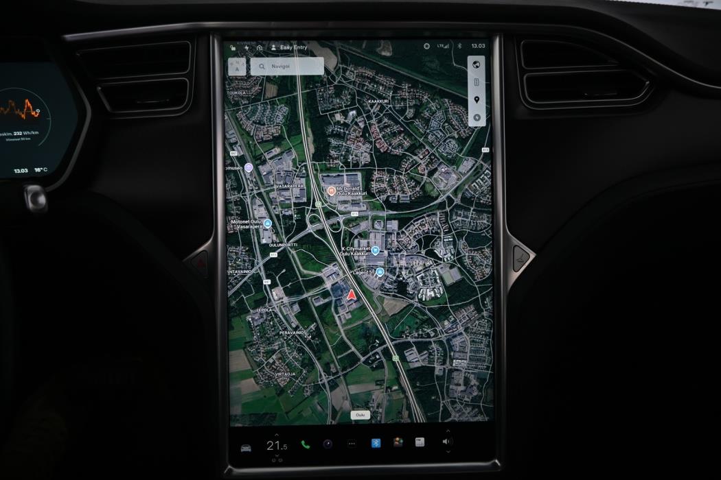 TESLA Model S 2017