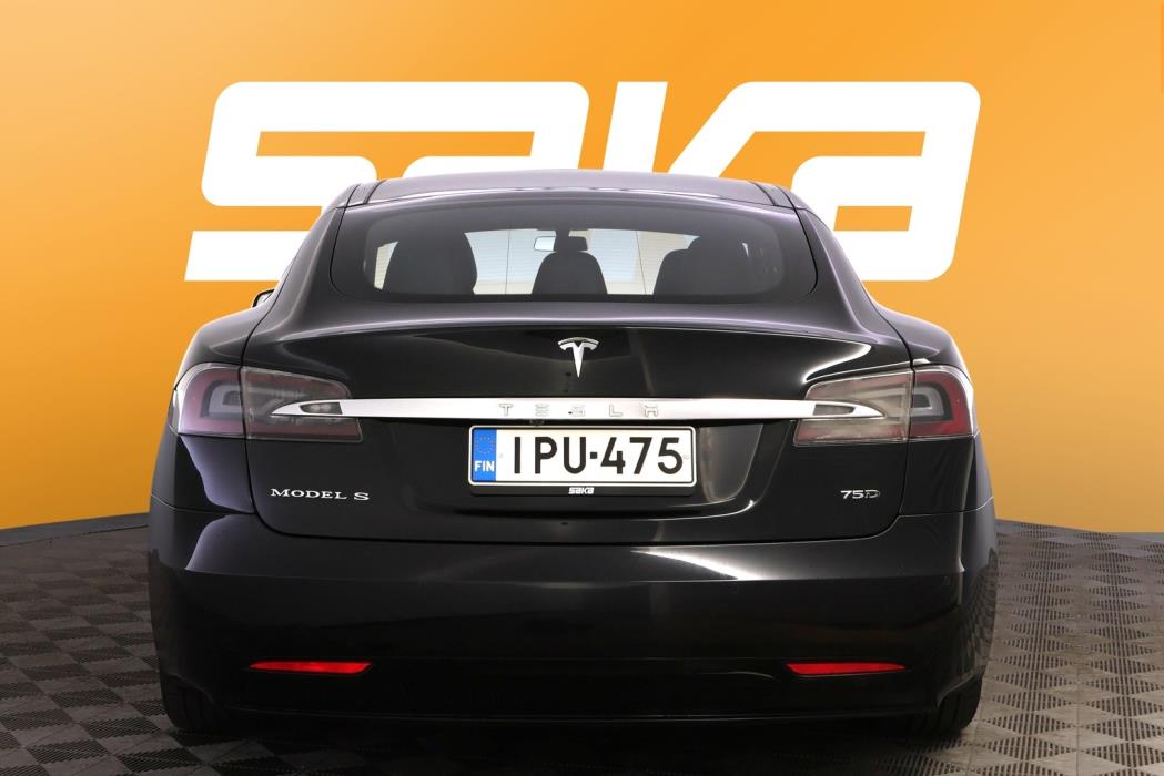 TESLA Model S 2017