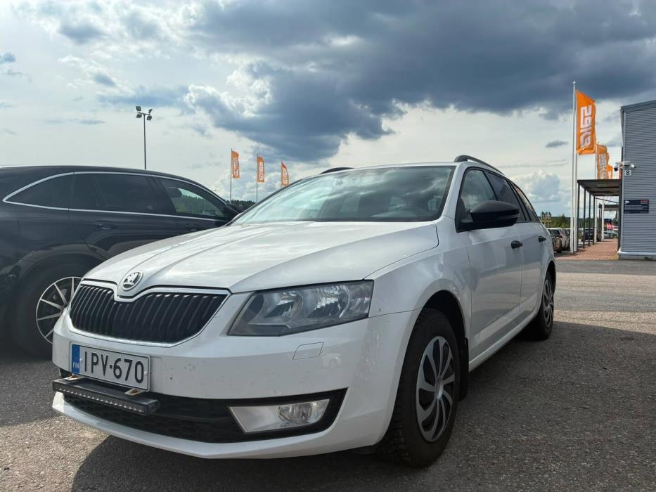 SKODA Octavia 2014
