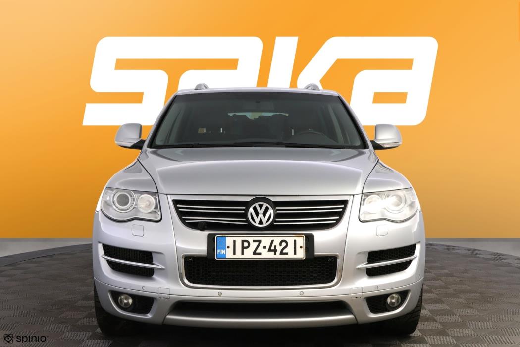 VOLKSWAGEN Touareg 2010