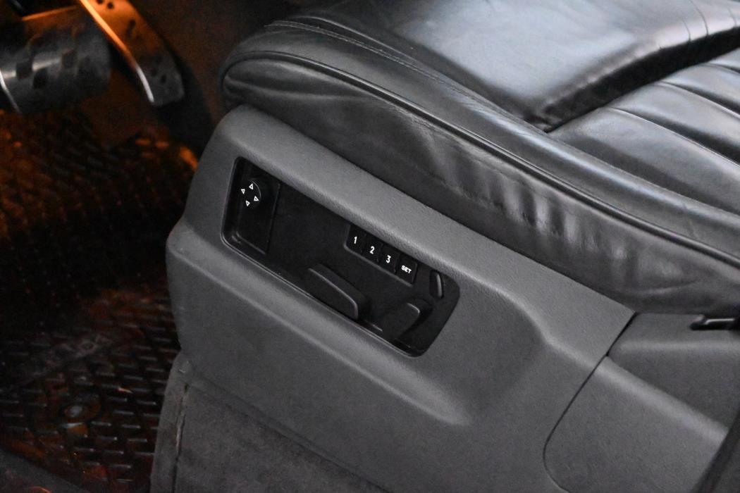 VOLKSWAGEN Touareg 2010